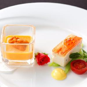 オードブルパナッシェ
~南瓜のフラン海の幸のマリネと蟹のガトー仕立て~