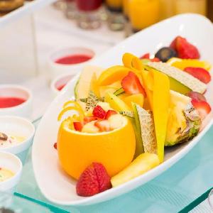 ベルヴィ武蔵野 デザートブッフェにはフルーツもあります☆