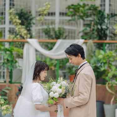 GRIGLIA Pagina グリリア パージナ たくさんのグリーンに囲まれた全天候型ガーデン