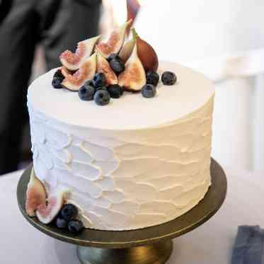 GRIGLIA Pagina グリリア パージナ イチジクのウエディングケーキ