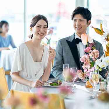 OCEAN PLACE 自慢の美味しい料理もレストランウェディングならでは