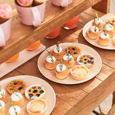 OCEAN PLACE どんなデザートビュッフェがいいかはプランナーやパティシエにも相談してみて