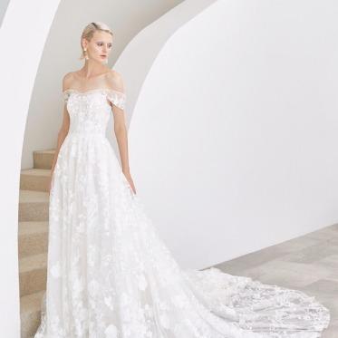 OCEAN PLACE 神戸限定で扱うTAKAMIブライダルもございます