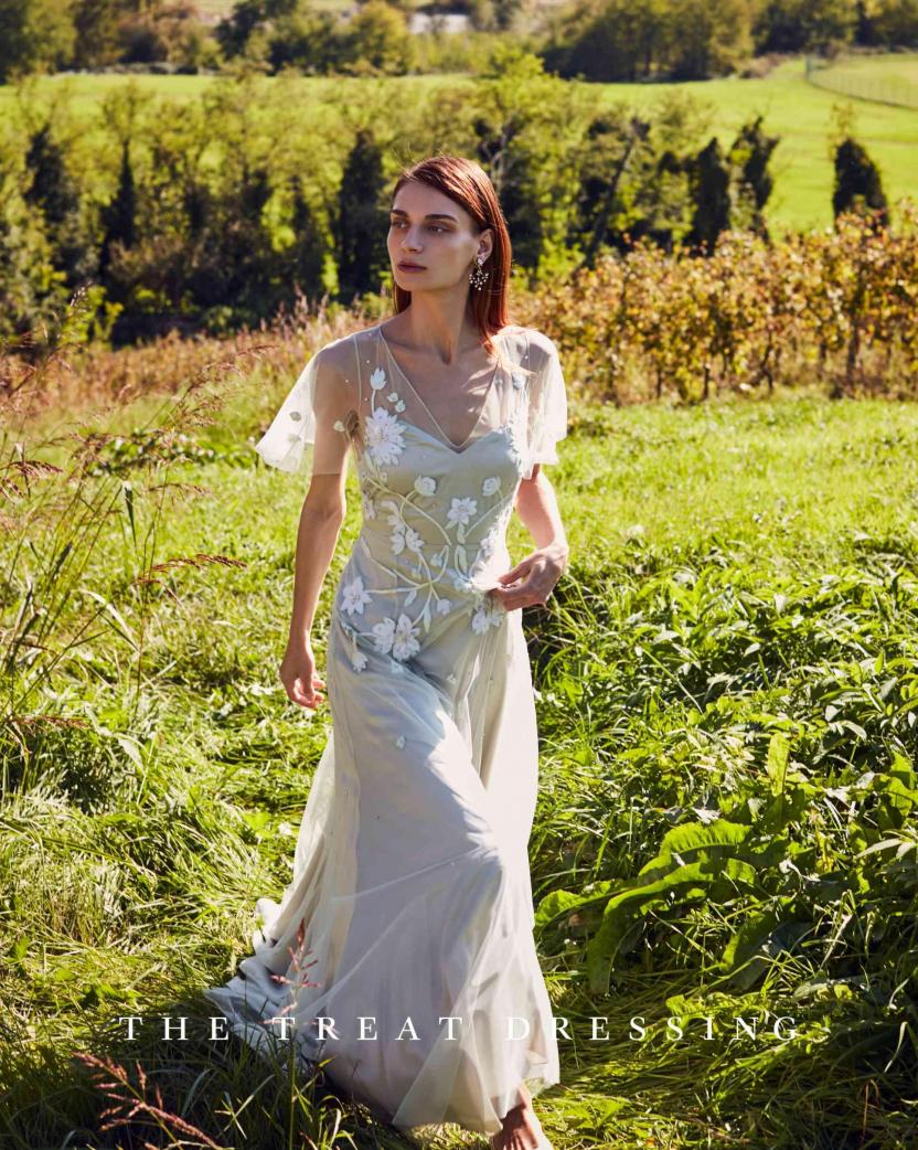 OCEAN PLACE ドレス・衣装