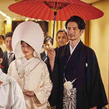 名古屋観光ホテル 挙式会場に入場までは気持ちを整える大切な時間