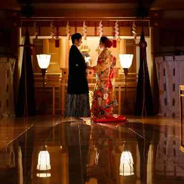 照明を変えてスタイリッシュな雰囲気でも撮影していただけます