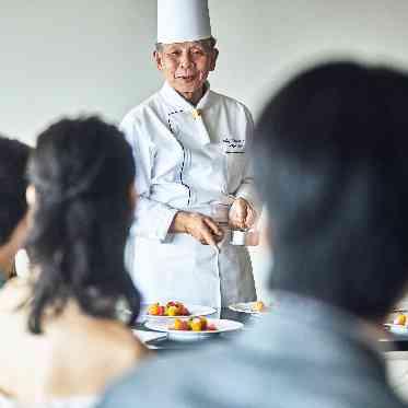 シェフによるお料理説明も可能