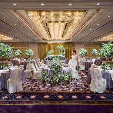 2025年秋、バーガンディー調にリニューアルした貸切会場