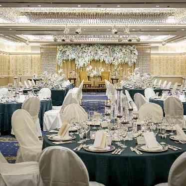 名古屋観光ホテル 会場コーディネートはスタイリストが1組ずつオートクチュールでご提案