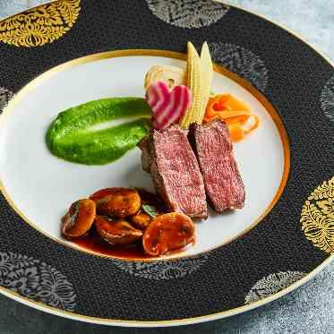 名古屋観光ホテル 牛フィレ肉のステーキと彩り野菜　エストラゴン香るシャスールソース