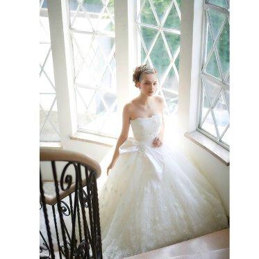 名古屋観光ホテル フェリーチェ松枝
ウエディングドレス