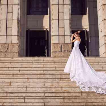 名古屋観光ホテル TAKAMI BRIDAL
ウエディングドレス