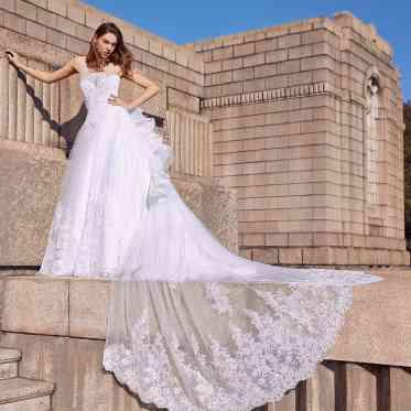 名古屋観光ホテル TAKAMI BRIDAL
ウエディングドレス