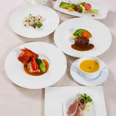 ベルヴィ大宮サンパレス/GLANZ ¥16,800(税抜)コース