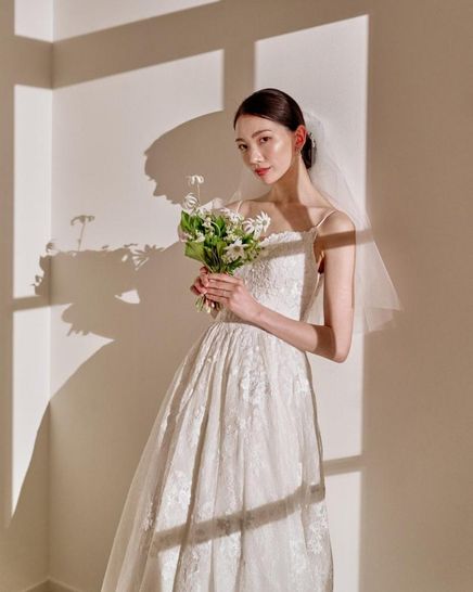 ヒルトップザスクエア ドレス・衣装の写真1