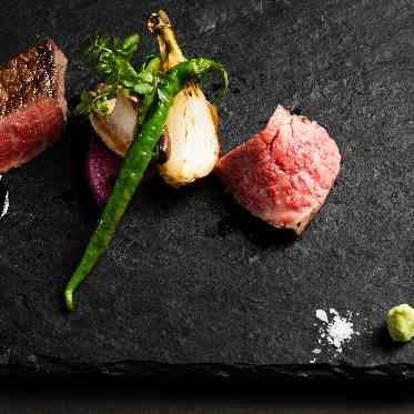 The Opera(オペラ) 塩や山葵で愉しむ料理は、世代問わずに愛される味