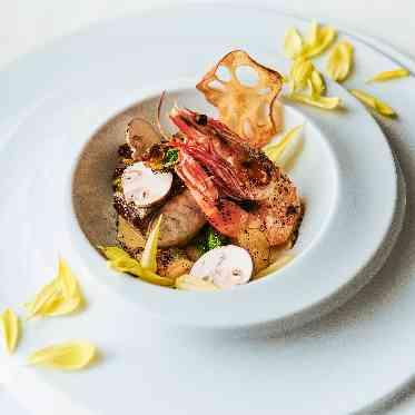 ラグナスイート新横浜 ホテル&ウエディング 見た目でも楽しめるお魚料理