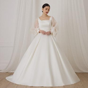 ラグナスイート新横浜 ホテル&ウエディング 専属ドレスショップ【PRIMACARA】