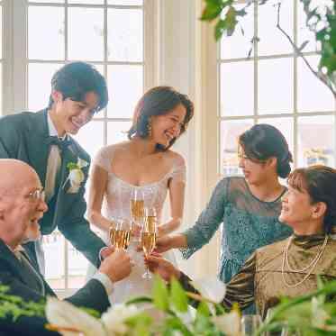 星ヶ丘迎賓館 アートグレイスクラブ 少人数だからこそ全員で乾杯！