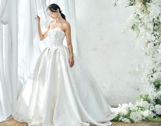 星ヶ丘迎賓館 アートグレイスクラブ ドレス・衣装