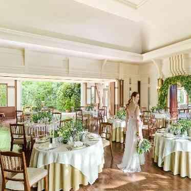 Rouge Blanc(ルージュ:ブラン) ●BRASSグループ ナチュラルなアイテムを飾ったリラックスコーディネート。