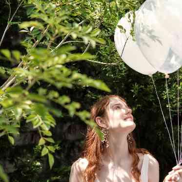 Rouge Blanc(ルージュ:ブラン) ●BRASSグループ 専属カメラマンがフォトジェニックな1枚を撮影してくれる。