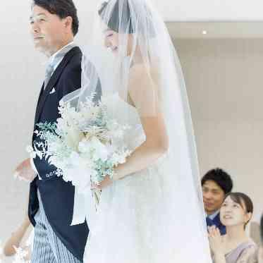 アルカンシエル luxe mariage 名古屋 今日という日を迎えられた感謝を胸に、親御様と歩く最後の時間