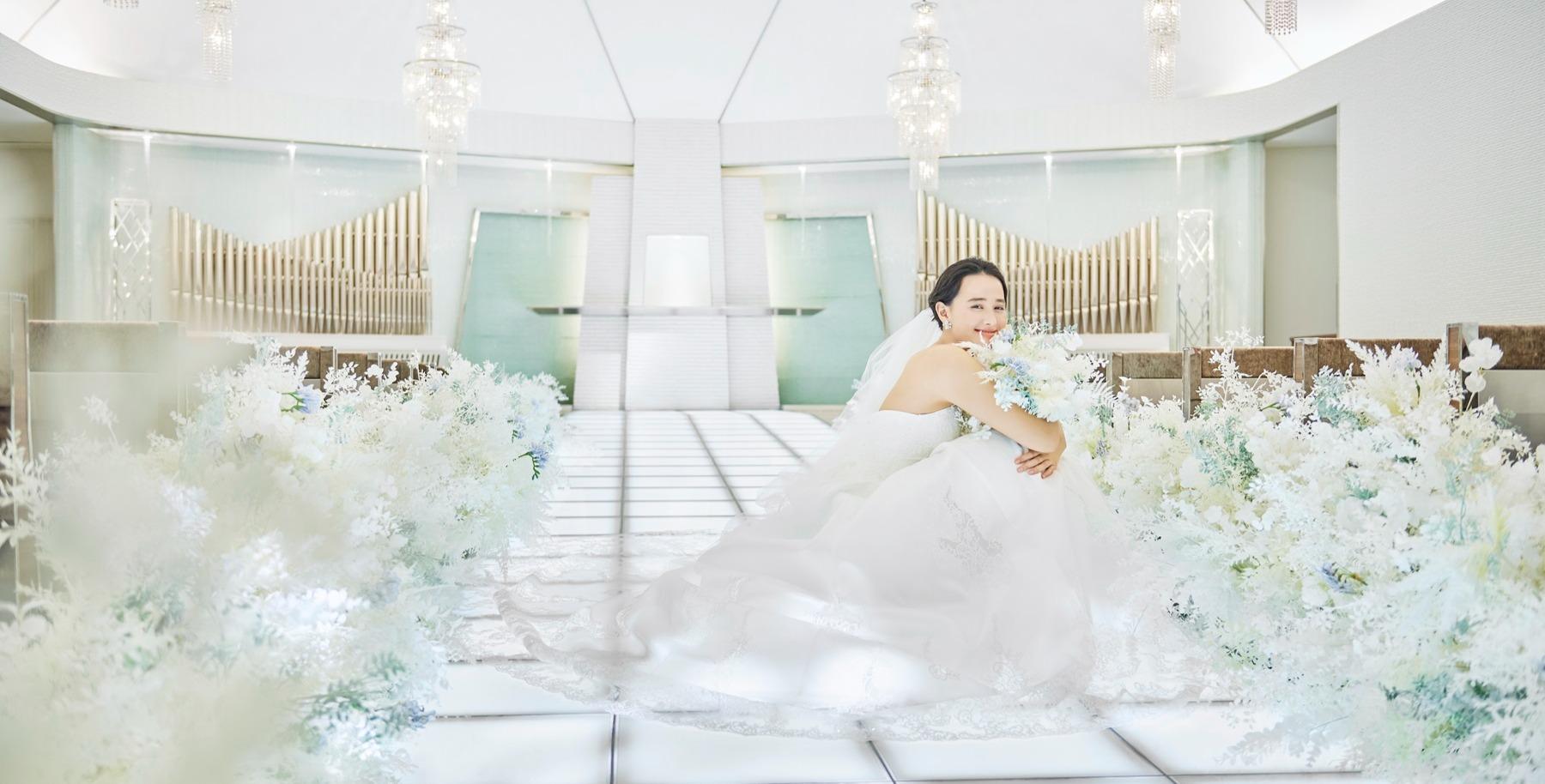 ウェディングドレス オフホワイト アルカンシエル （アルカンシエル  