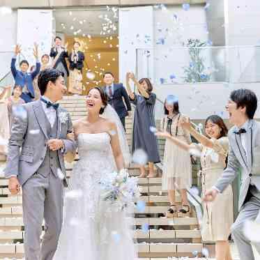 アルカンシエル luxe mariage 名古屋 憧れ大階段は一気に主役に♪皆様からの『おめでとう！』が飛び交う最幸の瞬間です