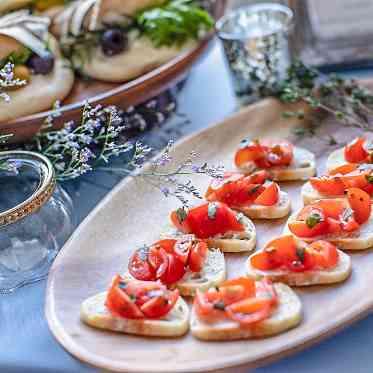 アルカンシエル luxe mariage 名古屋 色とりどりのカナッペは写真映えもして大人気