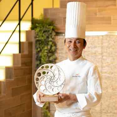 アルカンシエル luxe mariage 名古屋 世界的料理コンテストにて【最優秀賞】受賞経歴を持つシェフが在籍