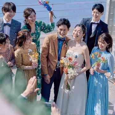 SCAPES THE SUITE(スケープス ザ スィート) 貸切の屋上テラスでは目の前の海を眺めながらゲストと写真を撮る時間も