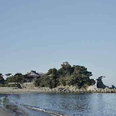 SCAPES THE SUITE(スケープス ザ スィート) SCAPESから徒歩5分の距離にある本格神殿