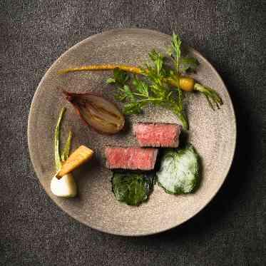 SCAPES THE SUITE(スケープス ザ スィート) 世界各国の調理法を駆使してご用意する珠玉の一皿