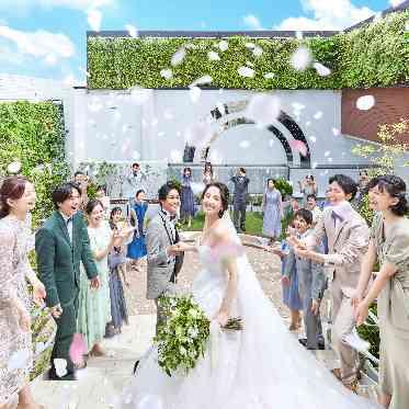 アルカンシエル横浜 luxemariage 開放感あふれる空間で、ゲストとおふたりの笑顔が広がります♪