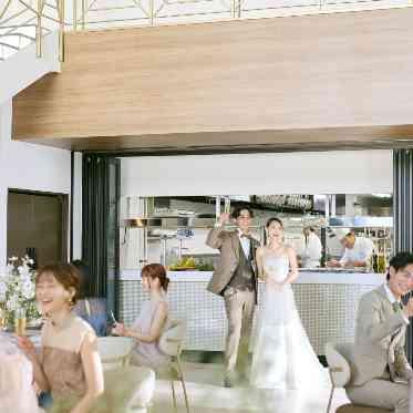 アルカンシエル横浜 luxemariage キッチンからの出来立てをサーブ!温かいものも冷めることなくいただけます!