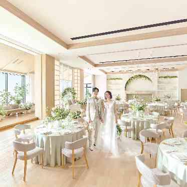 アルカンシエル横浜　luxemariage  肩ひじはらずおふたりらしい結婚式を