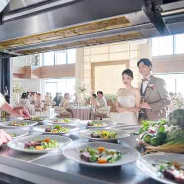 アルカンシエル横浜 luxemariage 出来立てのお料理で皆様におもてなし◆美味しい料理でご歓談も弾む!