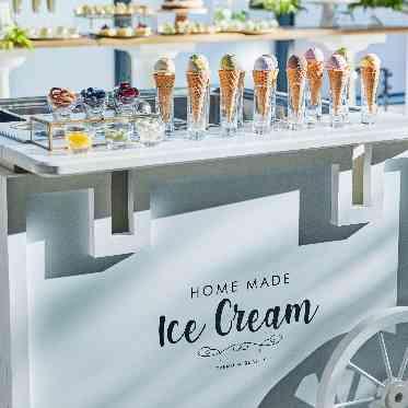 アルカンシエル横浜 luxemariage かわいいワゴンに乗ったアイスクリームビュッフェも大人気♪