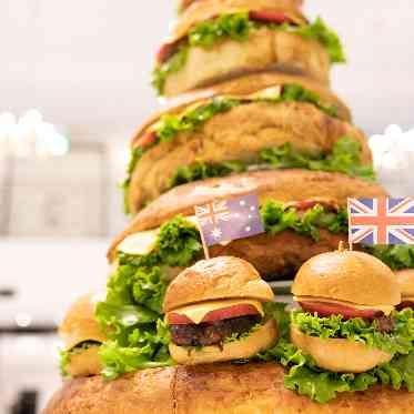 アルカンシエル横浜　luxemariage  特大ハンバーガーも大人気！