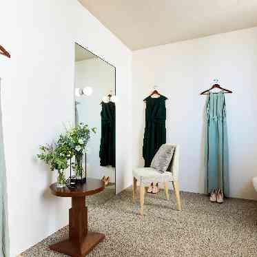 Argent Parme(アージェントパルム) ●BRASSグループ ゲスト専用着替え室には大きな鏡も