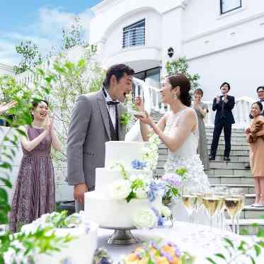 AILE d’ANGE garden(エル・ダンジュ ガーデン) アフターセレモニーでケーキバイト!