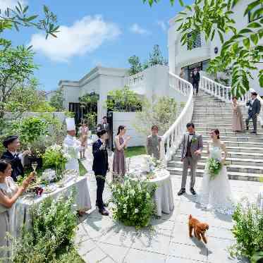 AILE d’ANGE garden(エル・ダンジュ ガーデン) 大階段の下でウェルカムパーティー