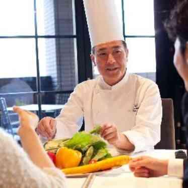 AILE d’ANGE garden(エル・ダンジュ ガーデン) 決まったコースがない!シェフと打合せして作る、ゲストのためのオリジナルフルコース