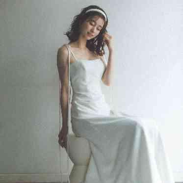 AILE d’ANGE garden(エル・ダンジュ ガーデン) シンプルなナチュラルドレス