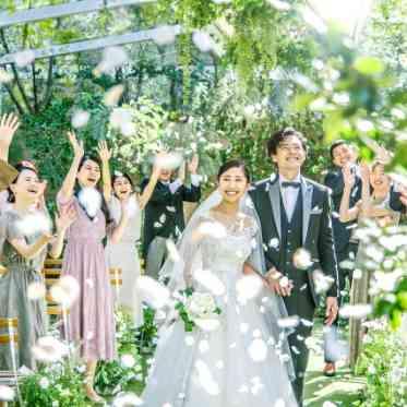 AILE d’ANGE NAGOYA(エル・ダンジュ ナゴヤ) 大切なゲストから祝福のフラワーシャワー を