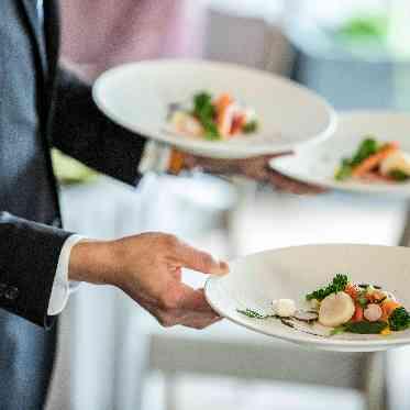 AILE d’ANGE NAGOYA(エル・ダンジュ ナゴヤ) 一流のサービスマンが心地よい時間をお届け