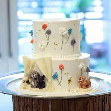 AILE d’ANGE NAGOYA(エル・ダンジュ ナゴヤ) 愛犬も一緒にウェディングケーキ に