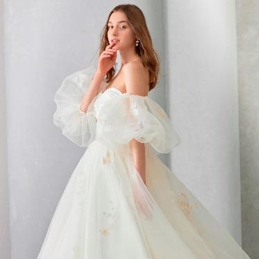 AILE d’ANGE NAGOYA(エル・ダンジュ ナゴヤ) おしゃれなデザインのドレスも