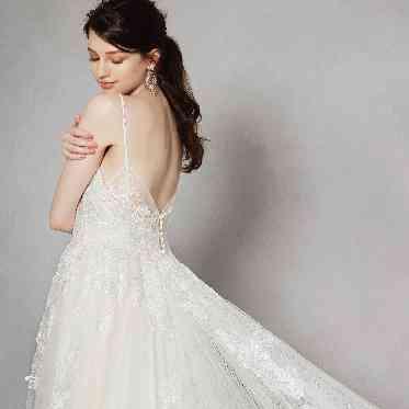 AILE d’ANGE NAGOYA(エル・ダンジュ ナゴヤ) 大人かわいいドレスも